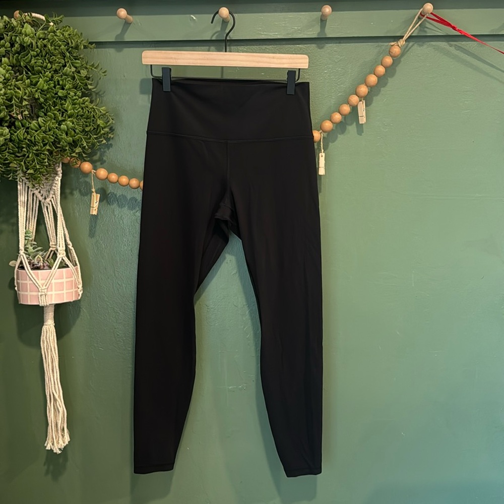 Black full length lululemon leggings size 10
